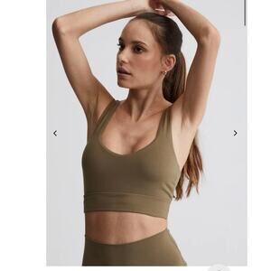 New nwt varley always Edwards bra in dusty green size large